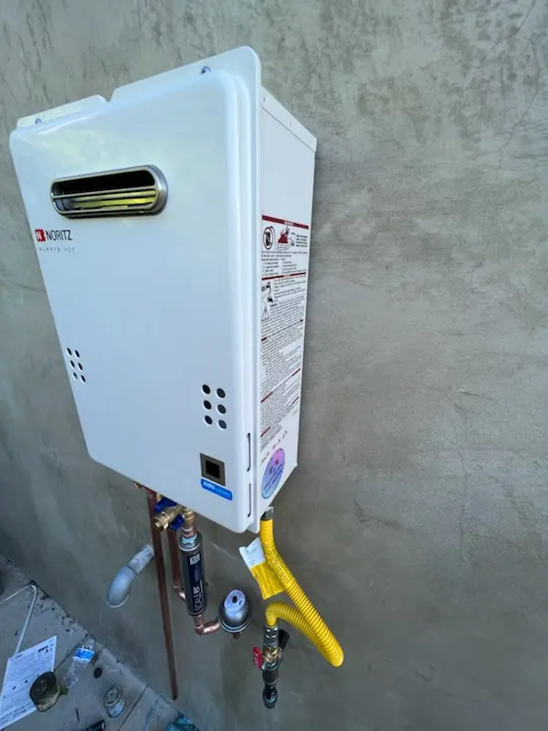 Tankless water heater installation for East Rockwood homes